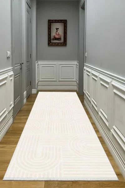 Waschbarer Bambusteppich mit geometrischem Muster im Flur, ideal für moderne Wohnräume