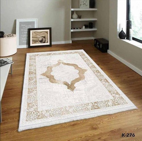 Waschbarer Teppich mit orientalischem Muster in Creme und Beige, ideal für Wohnzimmer