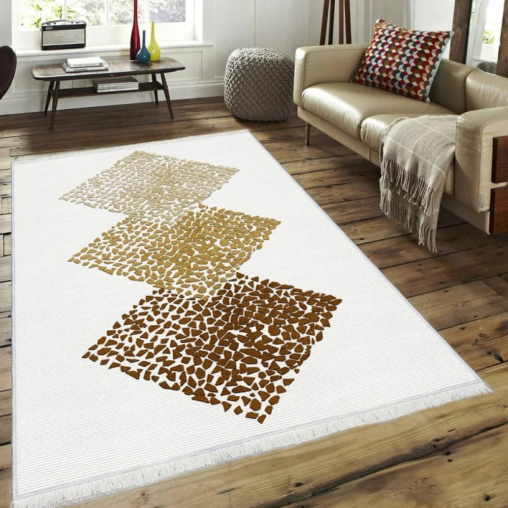 Waschbarer Teppich mit geometrischem Mosaik-Muster in Braun- und Beigetönen auf Holzboden
